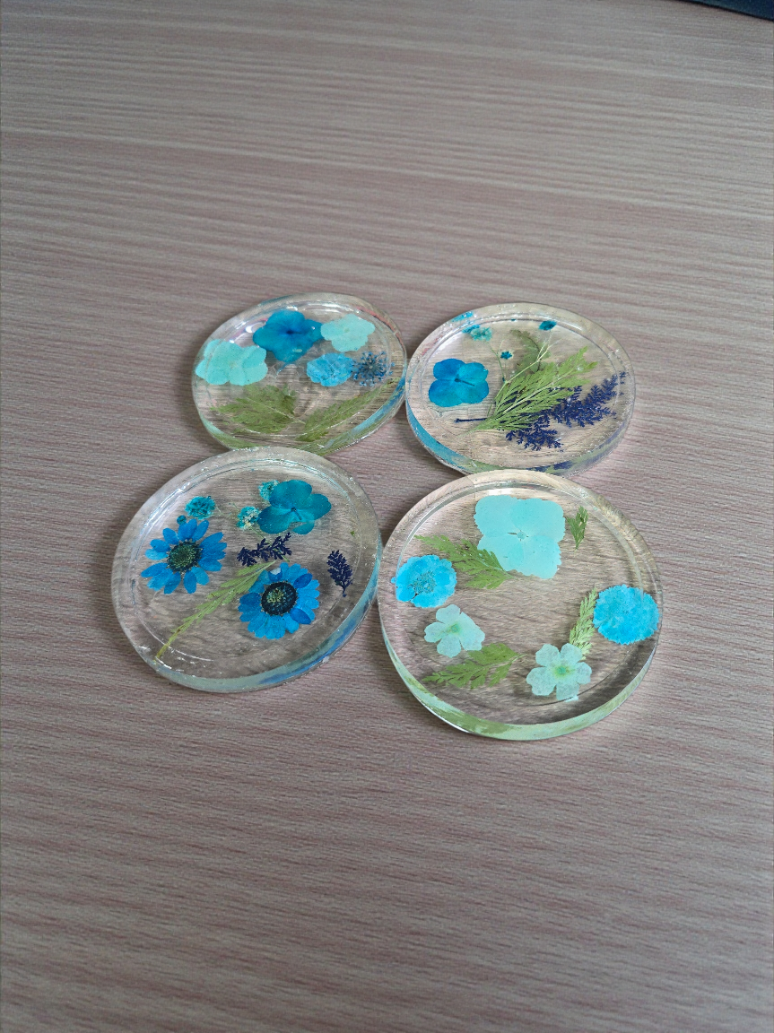 Four Pressed Flower Resin Coasters Set - Botanical Coaster with Real Flowers