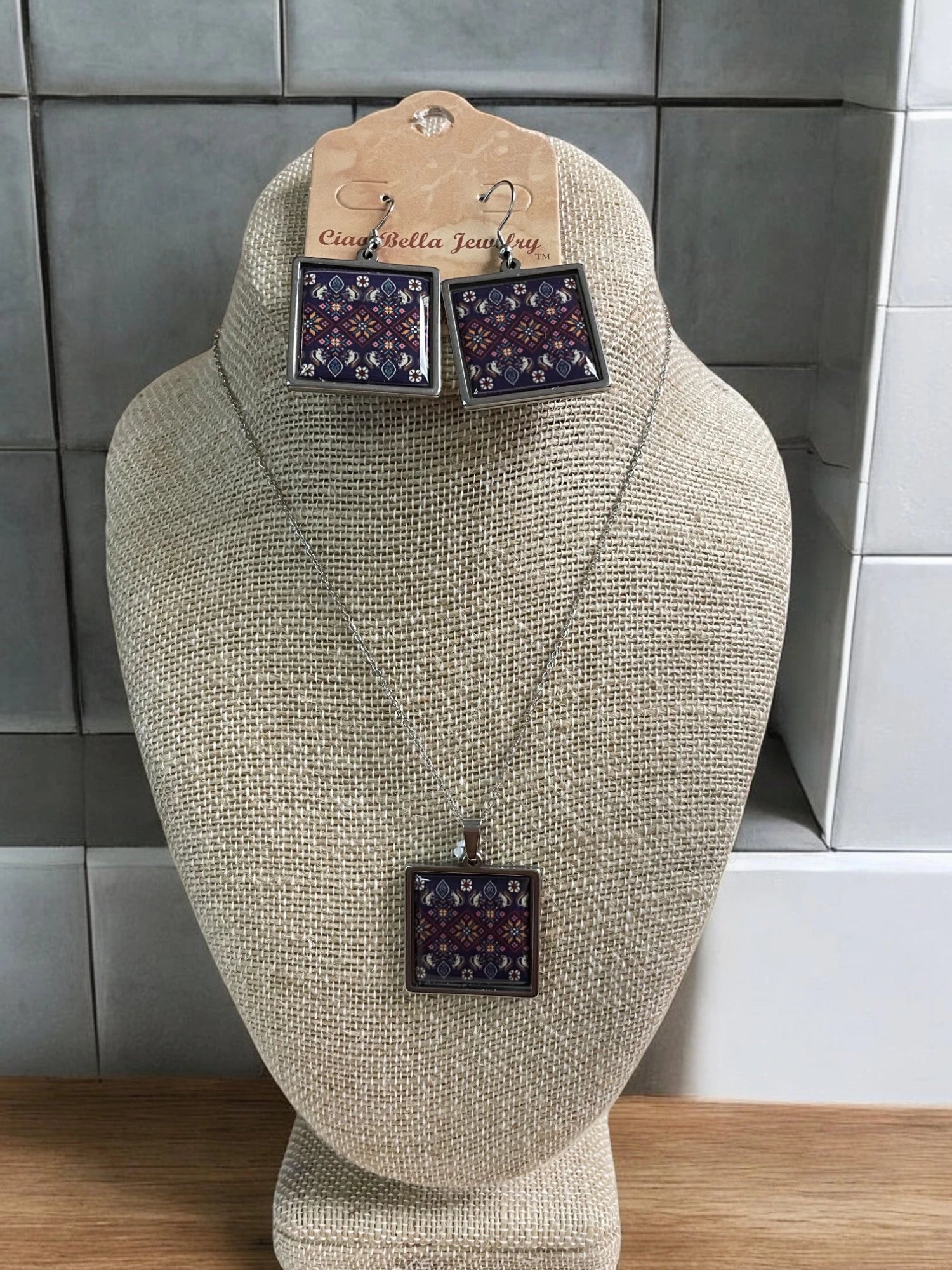 Purple Embroidery Pattern Square Jewelry Set - Silver Necklace & Earrings | Unique & Trendy