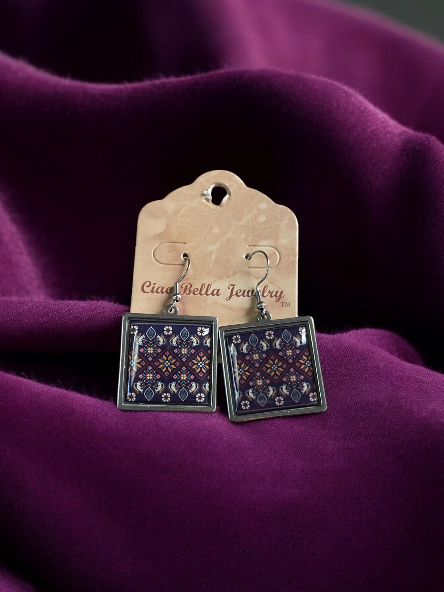 Purple Embroidery Pattern Square Jewelry Set - Silver Necklace & Earrings | Unique & Trendy