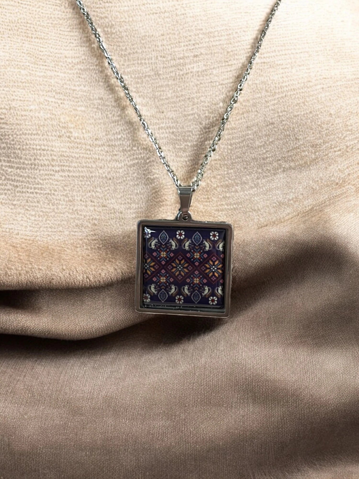 Purple Embroidery Pattern Square Jewelry Set - Silver Necklace & Earrings | Unique & Trendy
