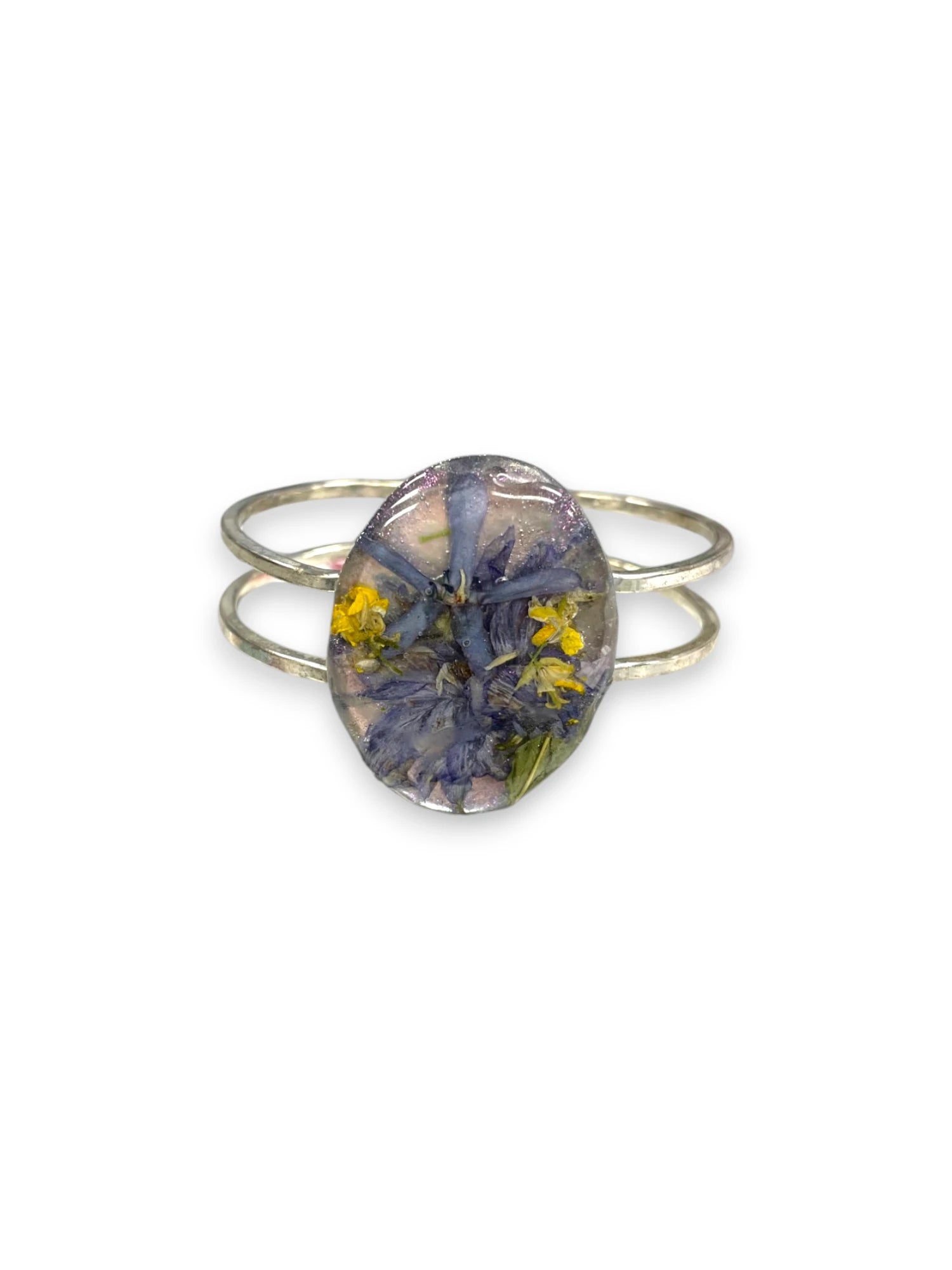 Oval Pressed Flower Cuff Bracelet, Resin Bracelet, Queen Anne's Lace, Cosmos, Botanical Jewelry