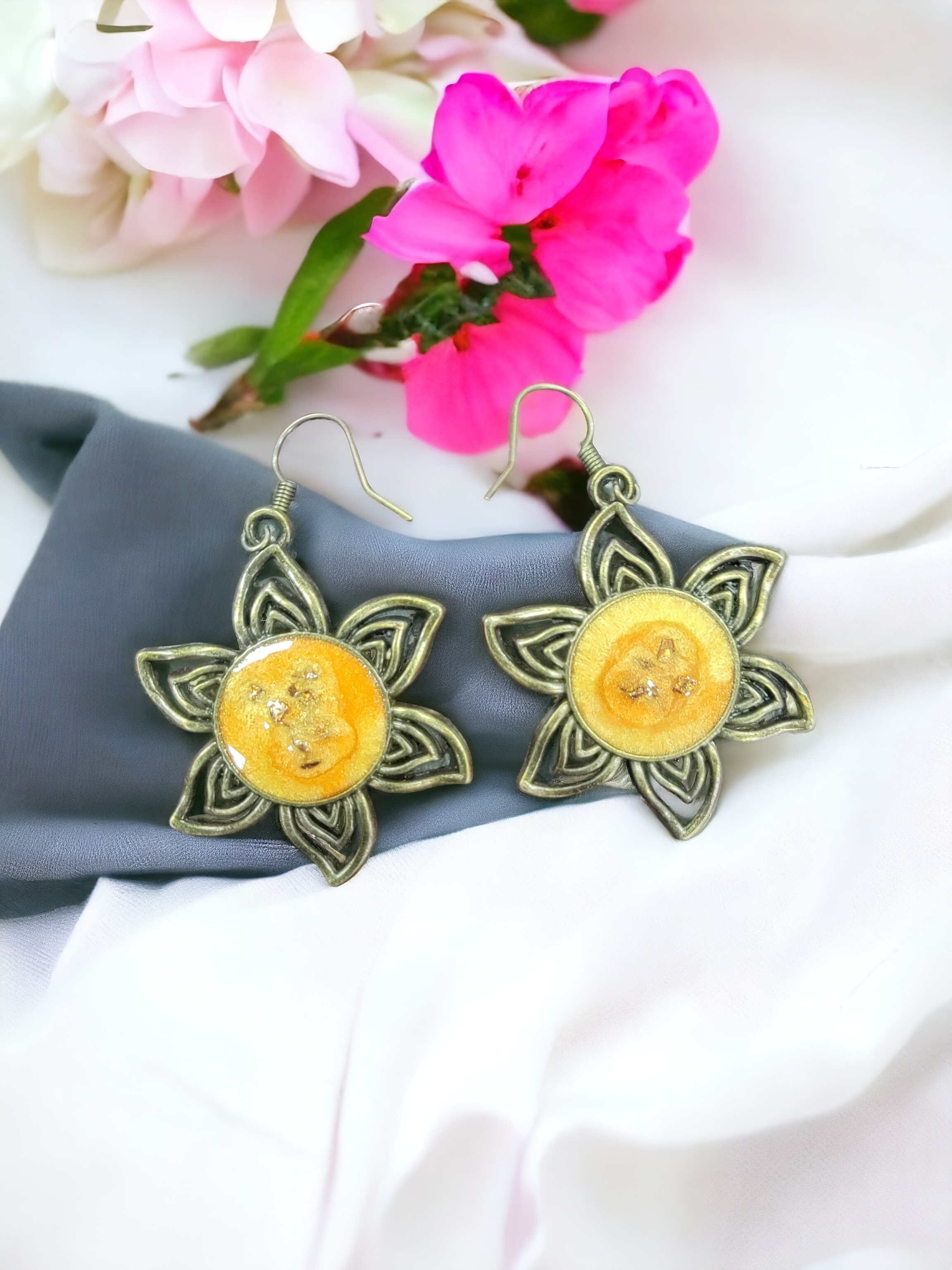 Sun-Kissed Sparkle: Golden Sunflower Dangle Earrings with Glitter Resin