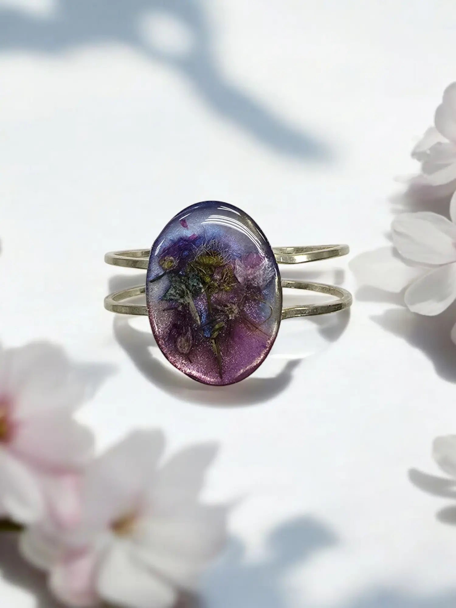 Oval Pressed Flower Cuff Bracelet, Resin Bracelet, Queen Anne's Lace, Cosmos, Botanical Jewelry