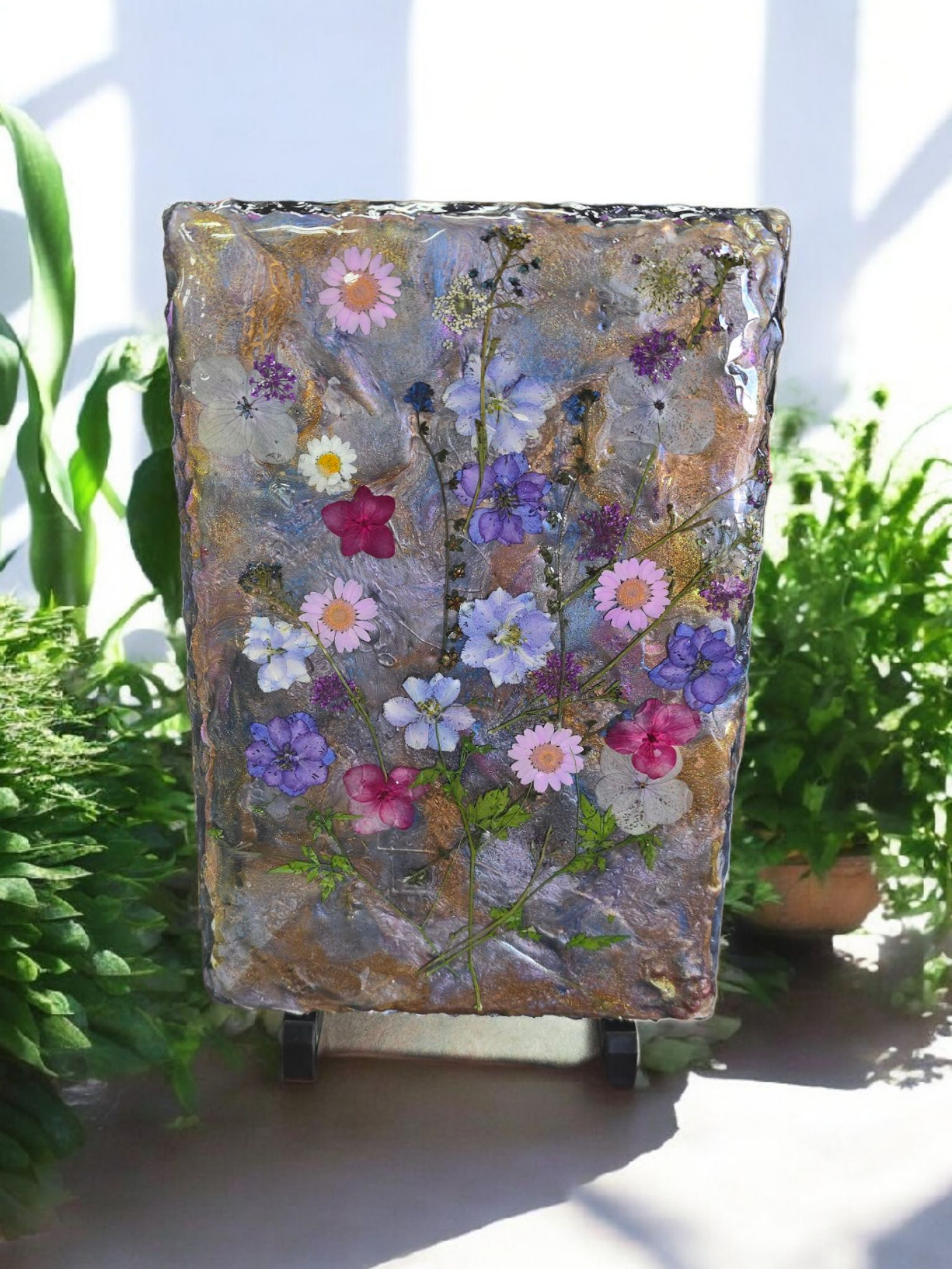 Decorative Floral Resin Slate, Perfect Mother's Day Gift, Handmade with Real Flowers