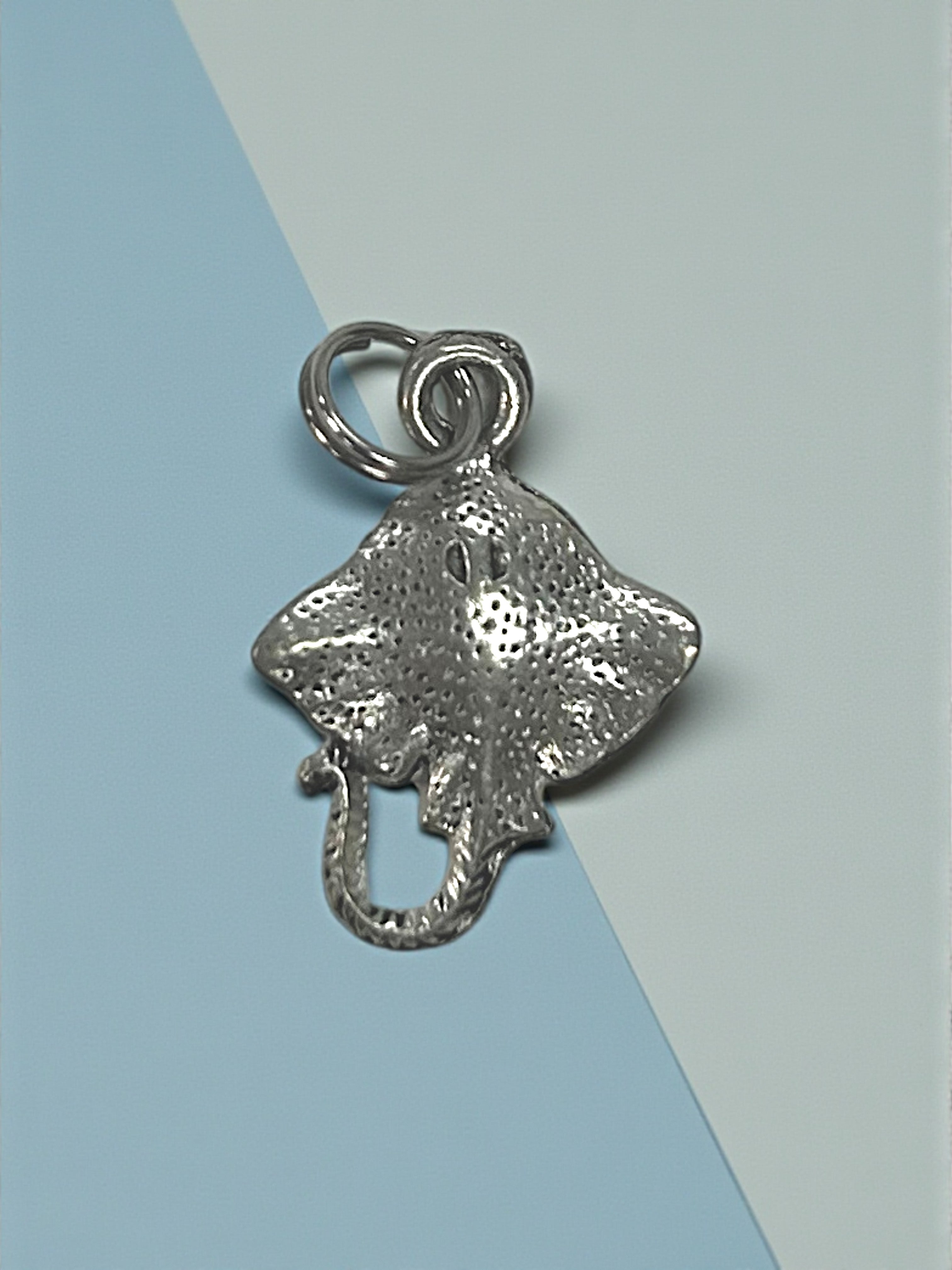 Silver Stingray Pewter Charm Pendant | Travel Charm