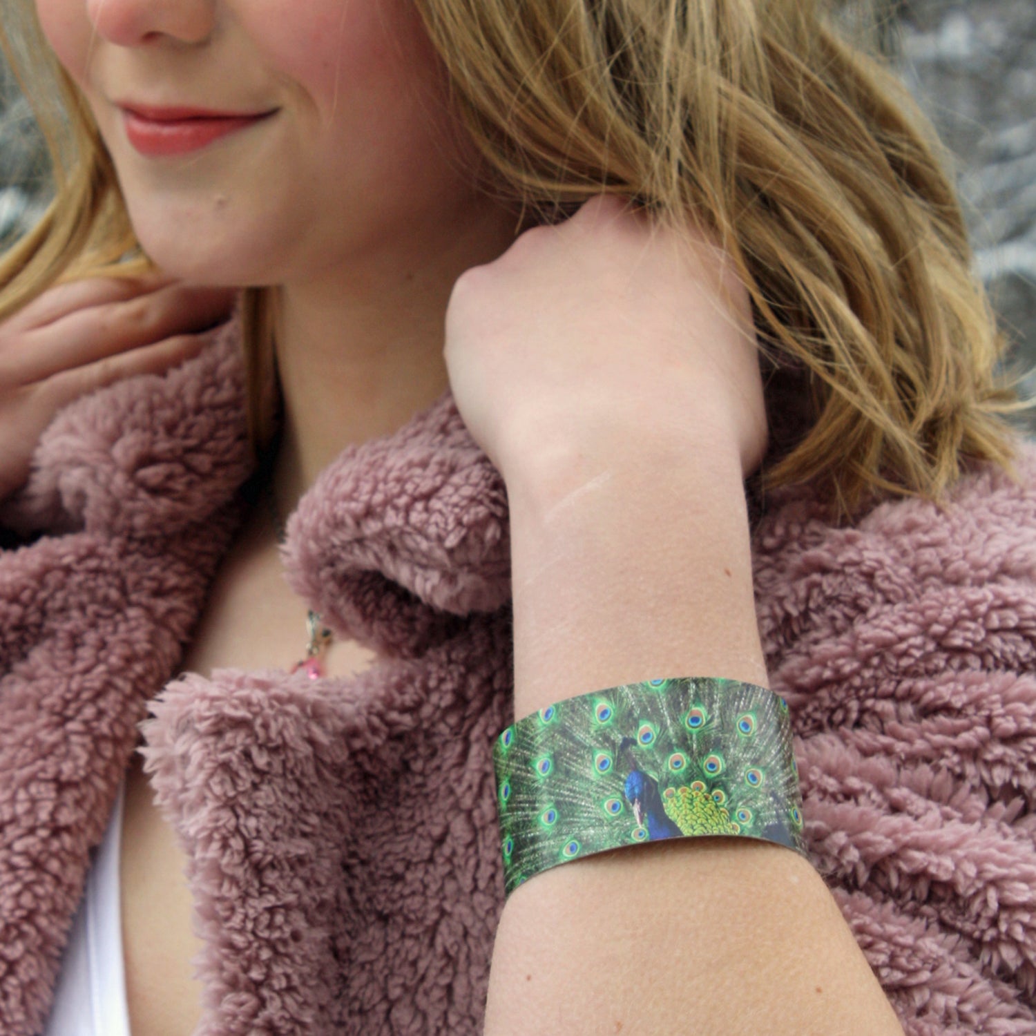 Spread Your Wings: Vibrant Peacock Cuff Bracelet (Aluminum, One Size)
