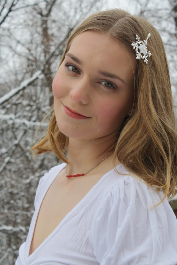 Sparkling Snowflake Hairpin - Winter Wonderland Hair Accessory