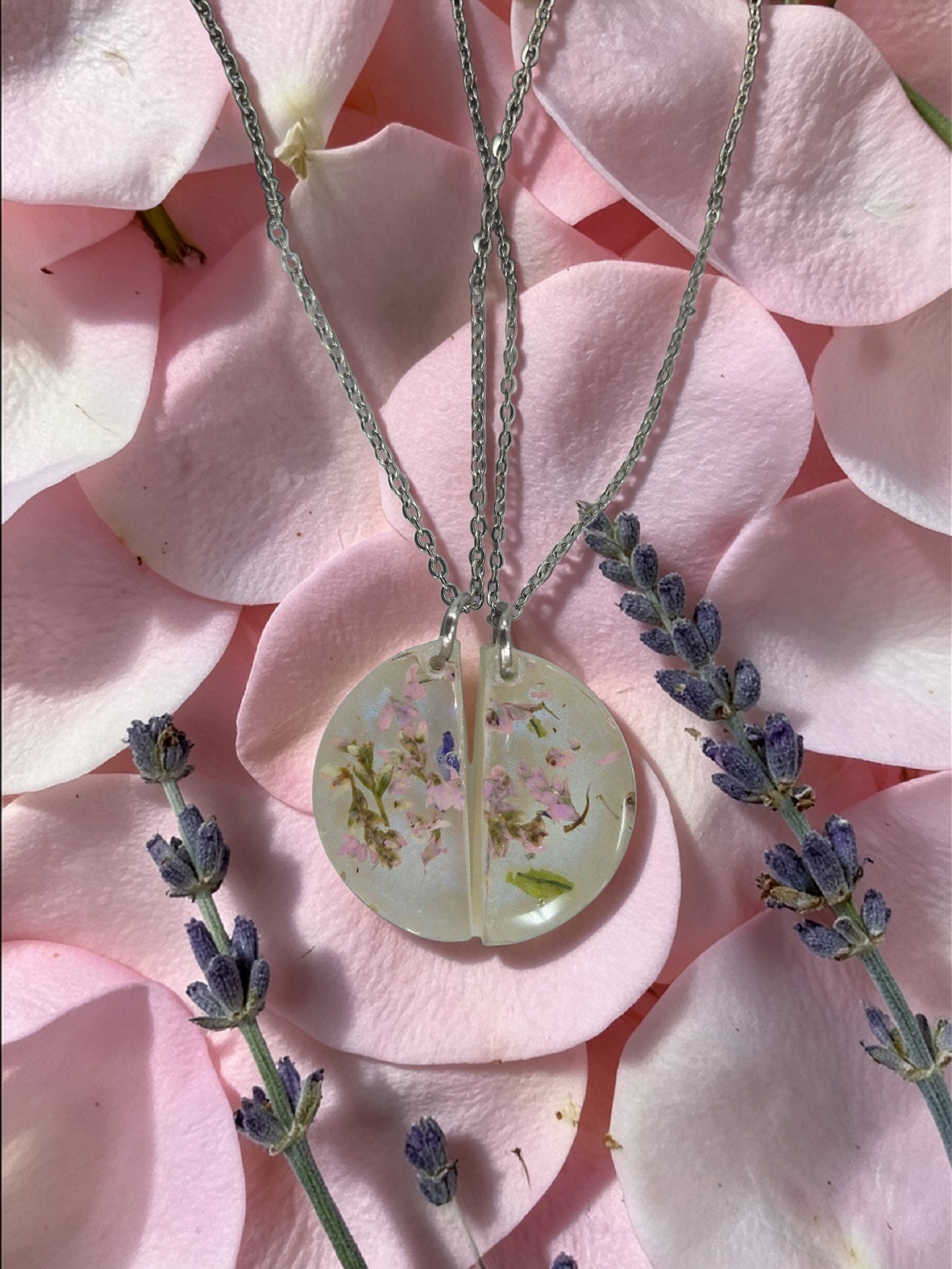 Charming Floral Resin BFF Half Circle Necklace Set