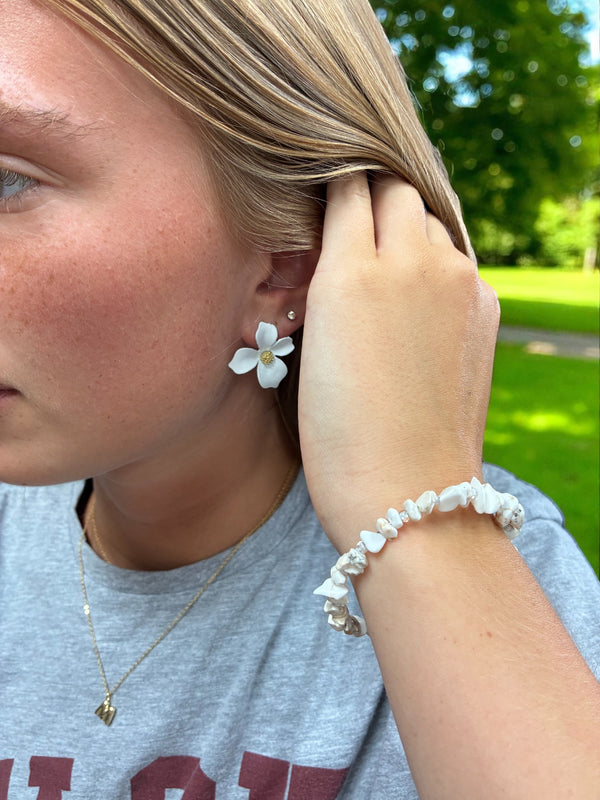 Howlite & Flower Jewelry Set