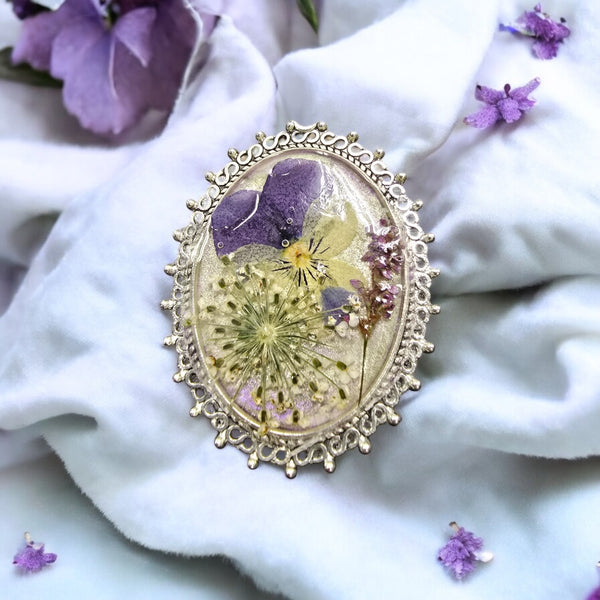 Pressed Flower Gold-Plated Brooch | Unique Floral Accessory | Handmade