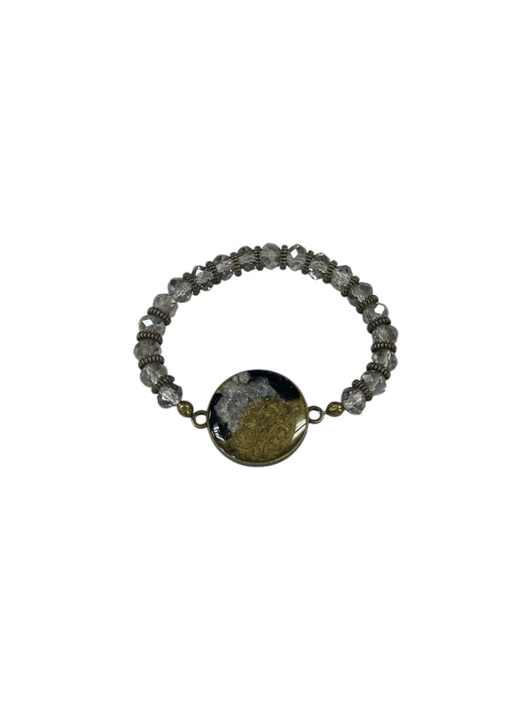 Elegant Gray Crystal Bracelet with Resin Centerpiece | A Timeless Accessory