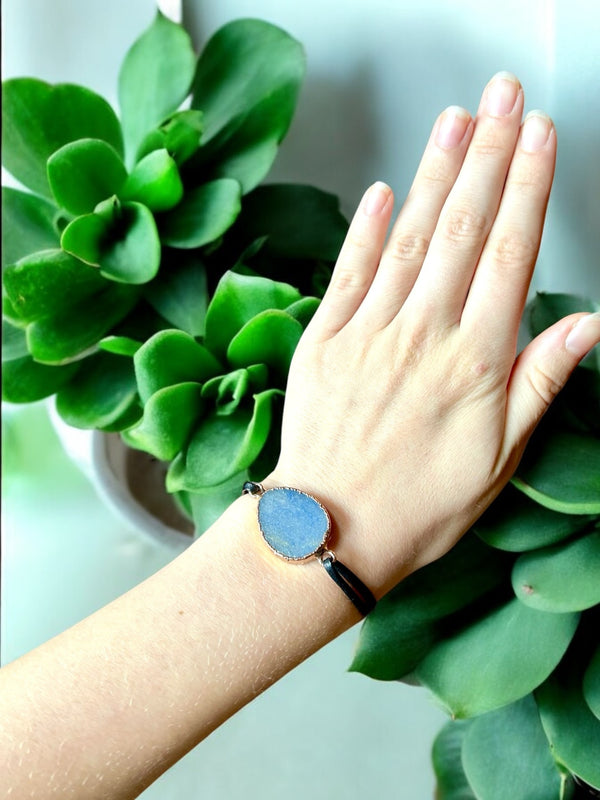 Blue Agate Druzy Stone Bracelet | Elevate Your Style with Natural Beauty