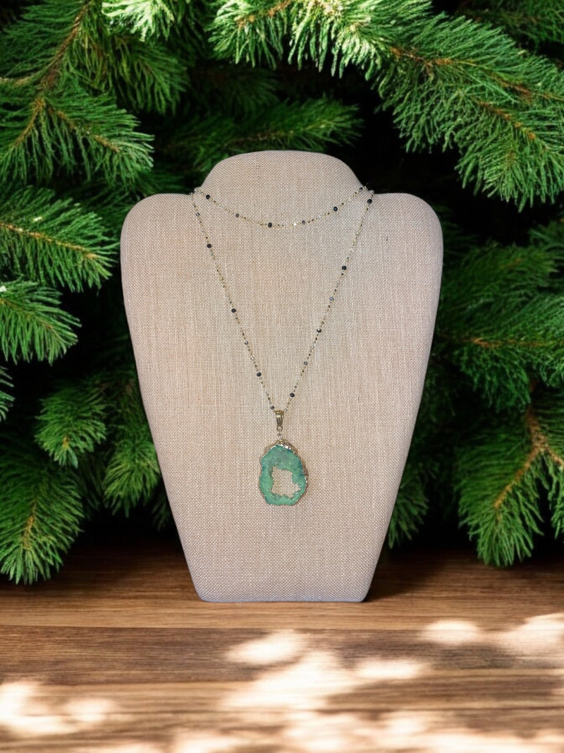 Green Agate Druzy Necklace | A Touch of Nature's Beauty