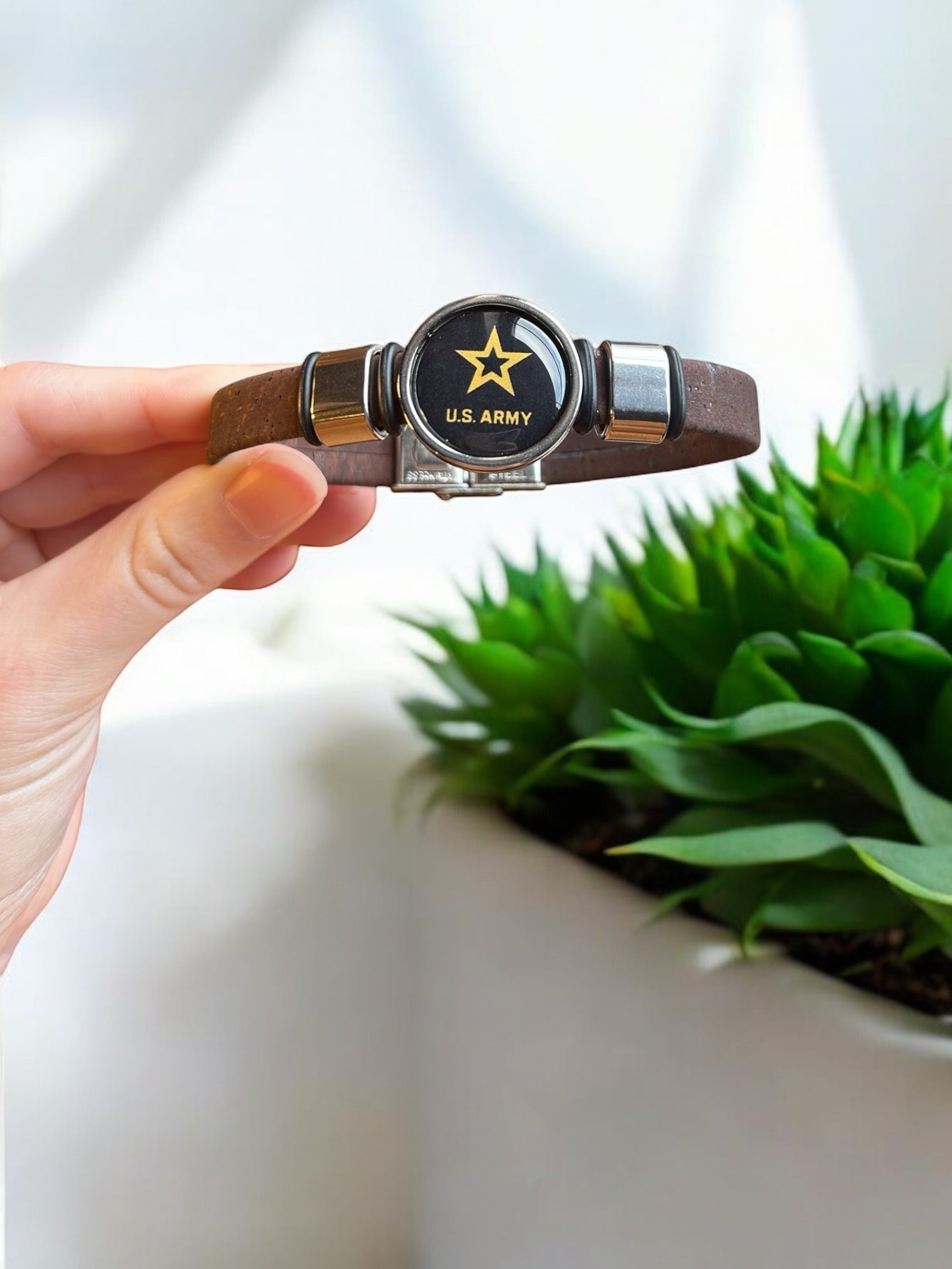 Army Star Cork Bracelet - Officially Licensed