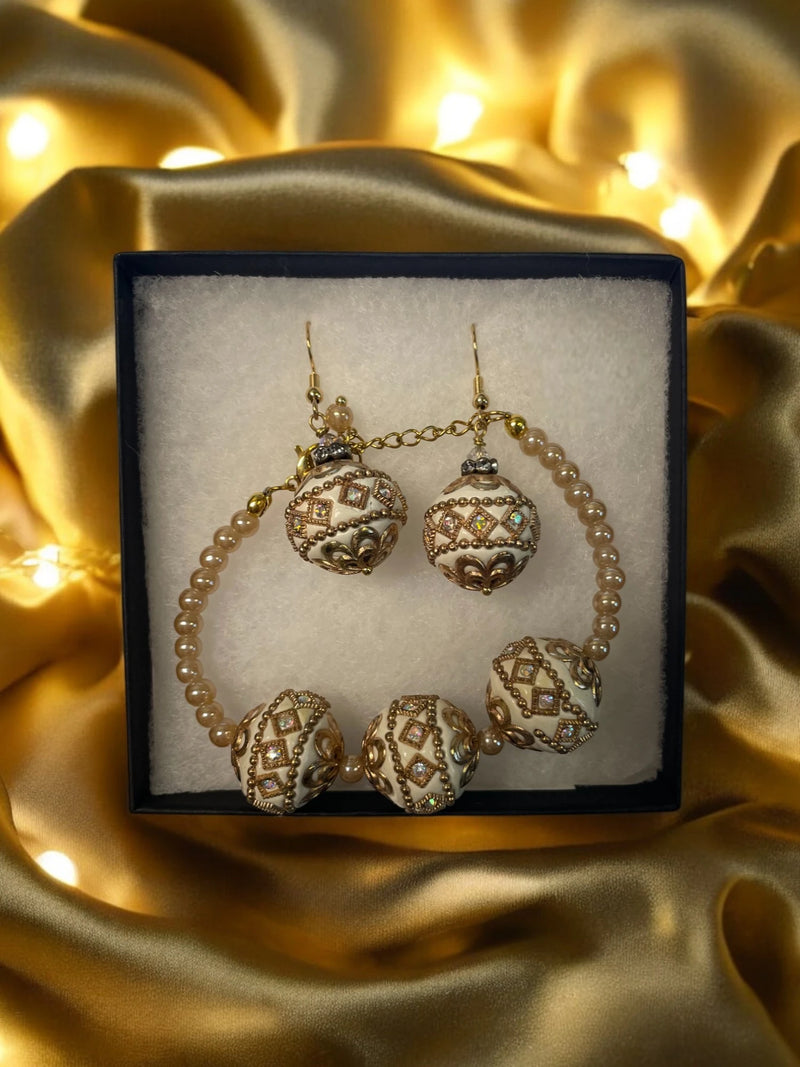 Gold and White Elegant Beaded Jewelry Set