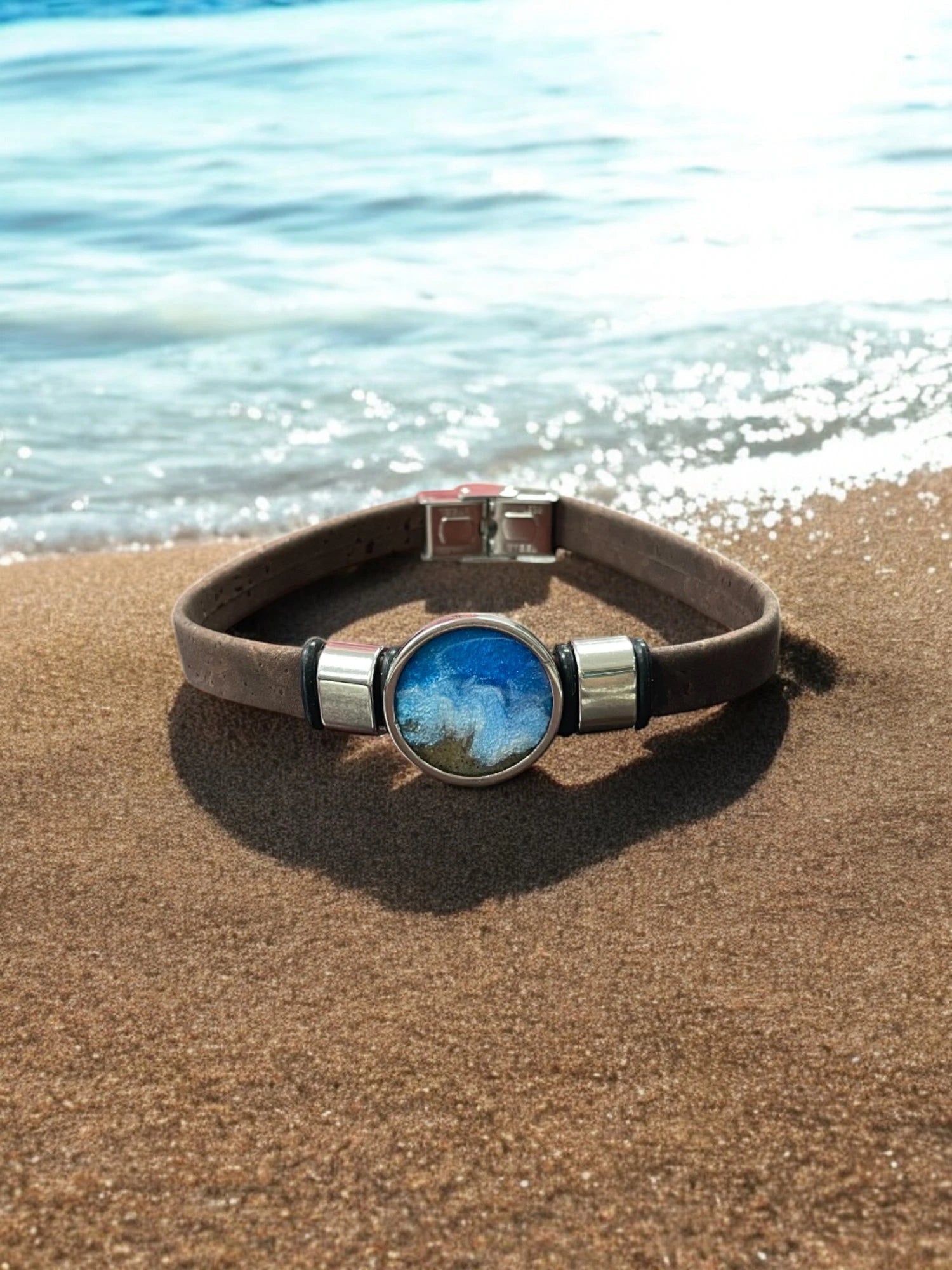 Ocean Resin Cork Bracelet - Unique & Sustainable | Beach-Inspired Jewelry