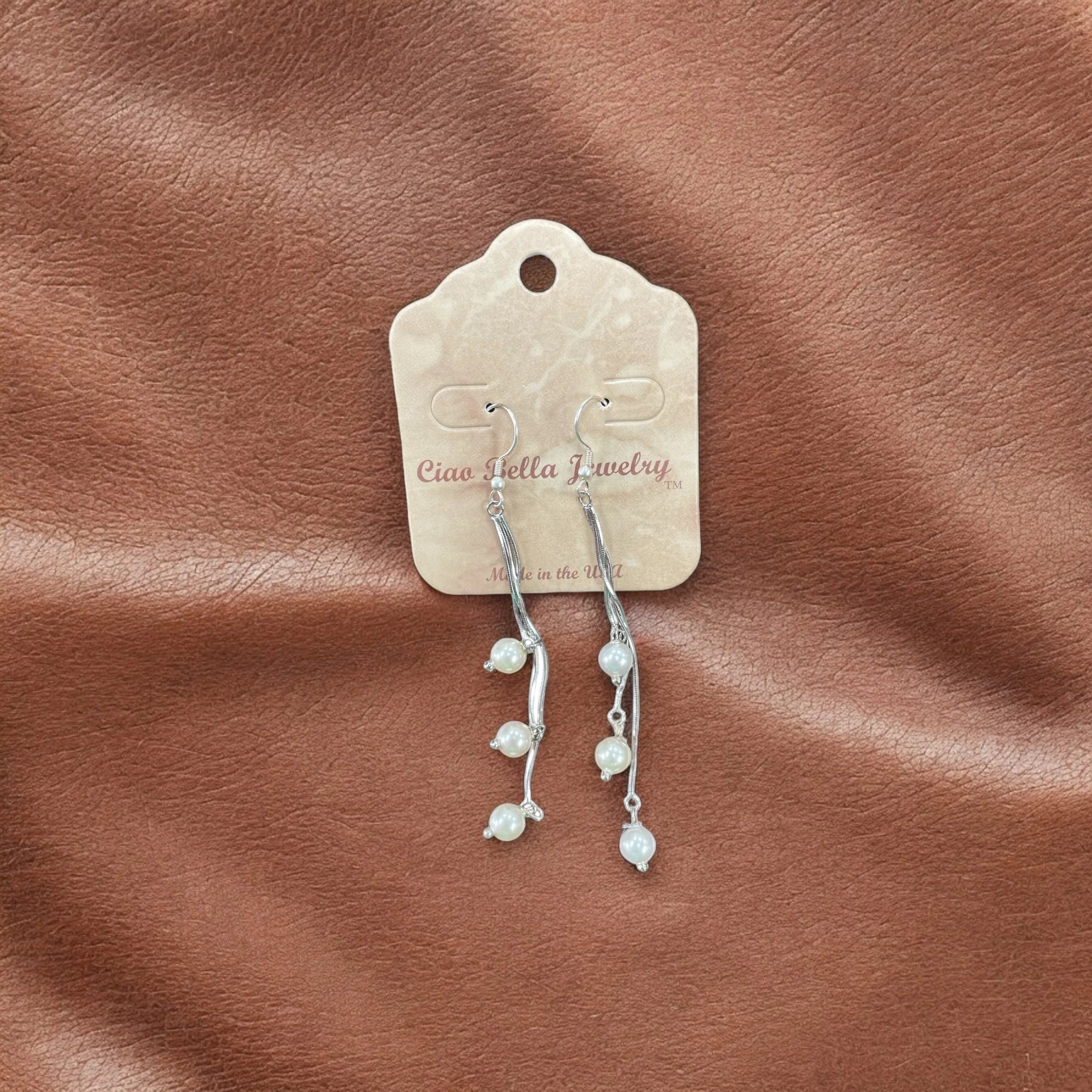 Elegant Freshwater Pearl Drop Earrings in Sterling Silver - Timeless Style