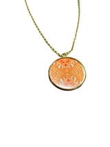 Trendy Embroidery Pattern Pendant Gold Necklace