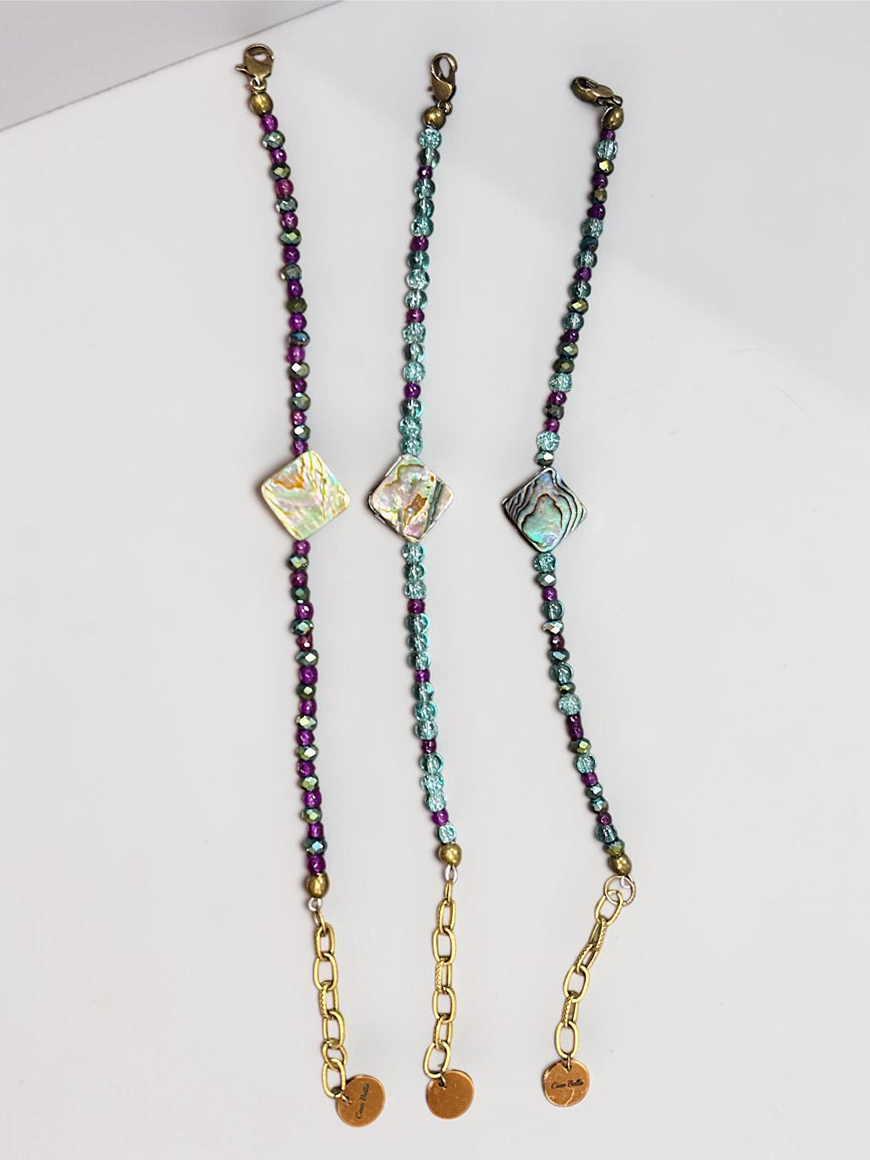 Shimmering Abalone Shell Multicolor Antique Gold Beaded Bracelet