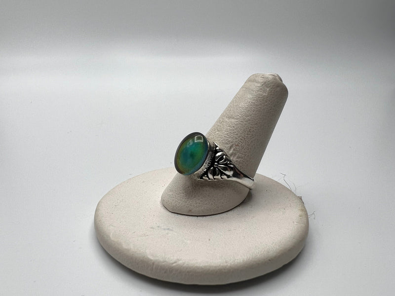 Mood Bead Ring - 70's Ring - Mood Ring - Changing Color Ring - Mood Jewelry - Silver Mood Ring - Stressed Girlfriend Gift