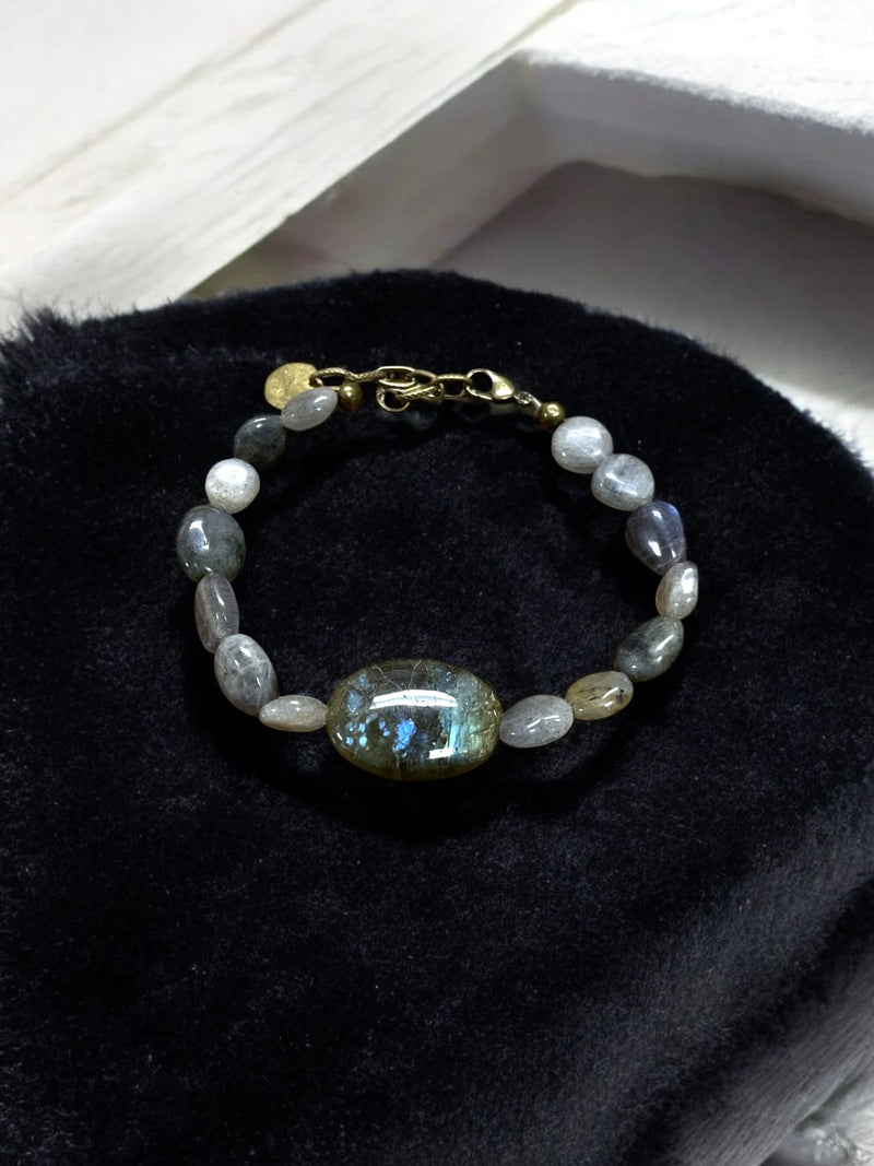 Labradorite Bracelet, Gemstone Bracelet, Iridescent Stone Jewelry