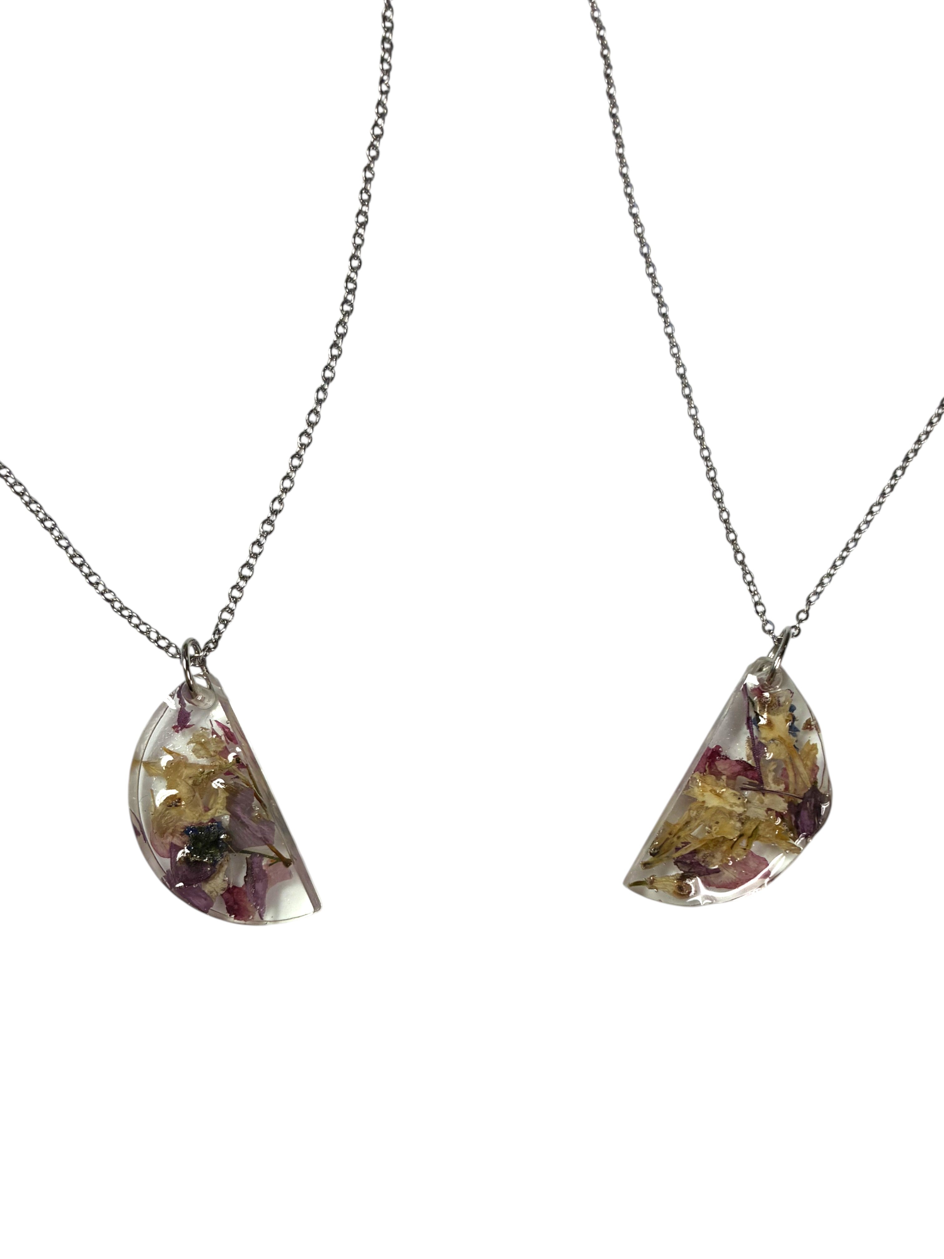 Charming Floral Resin BFF Half Circle Necklace Set