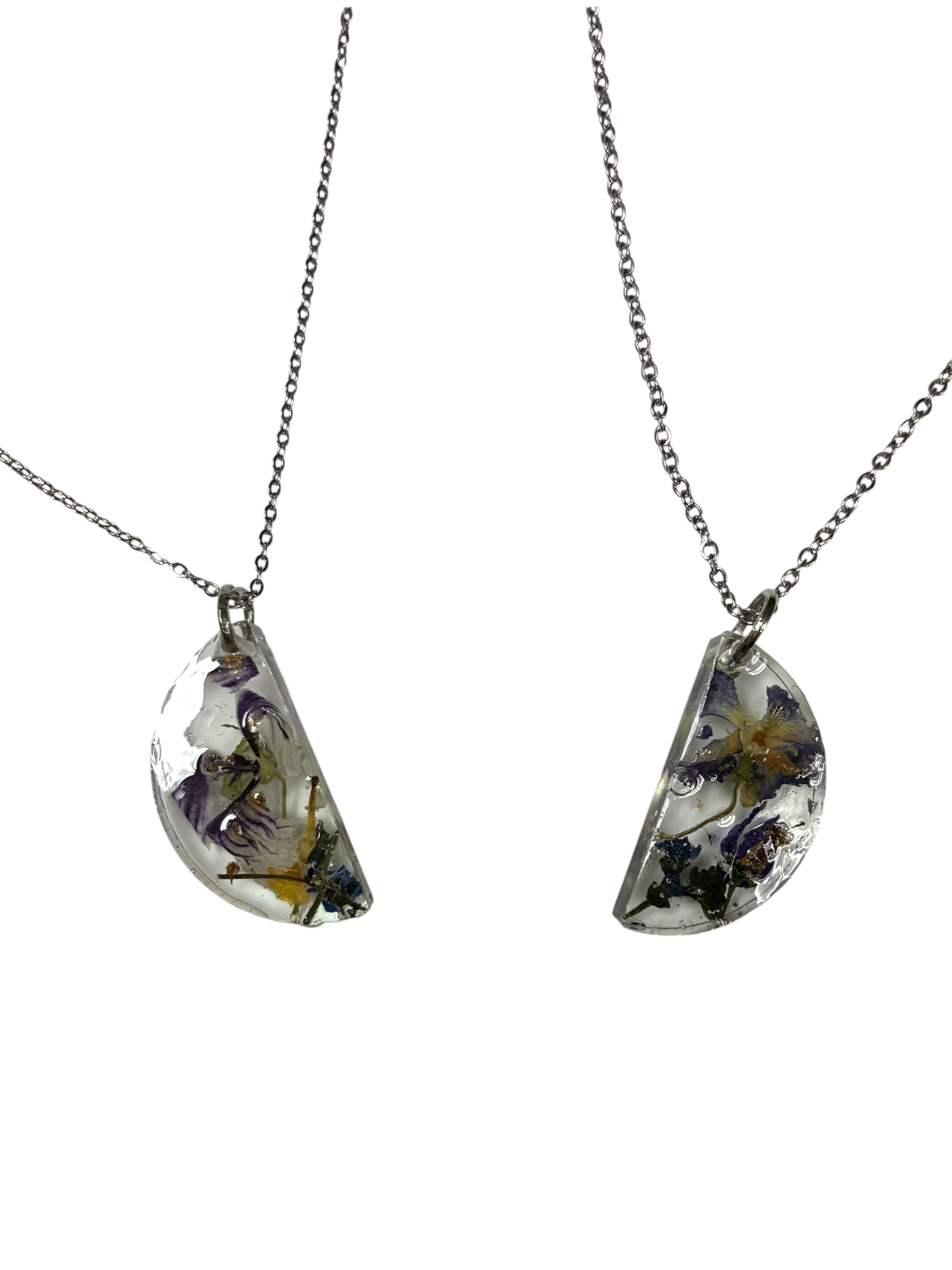Charming Floral Resin BFF Half Circle Necklace Set