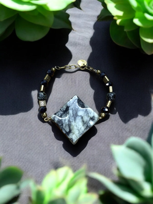 Web Agate Bracelet, Black Crystal & Gold Chain, Gemstone Jewelry