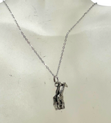 Pewter Giraffe Jewelry: A Symbol of Grace and Elegance