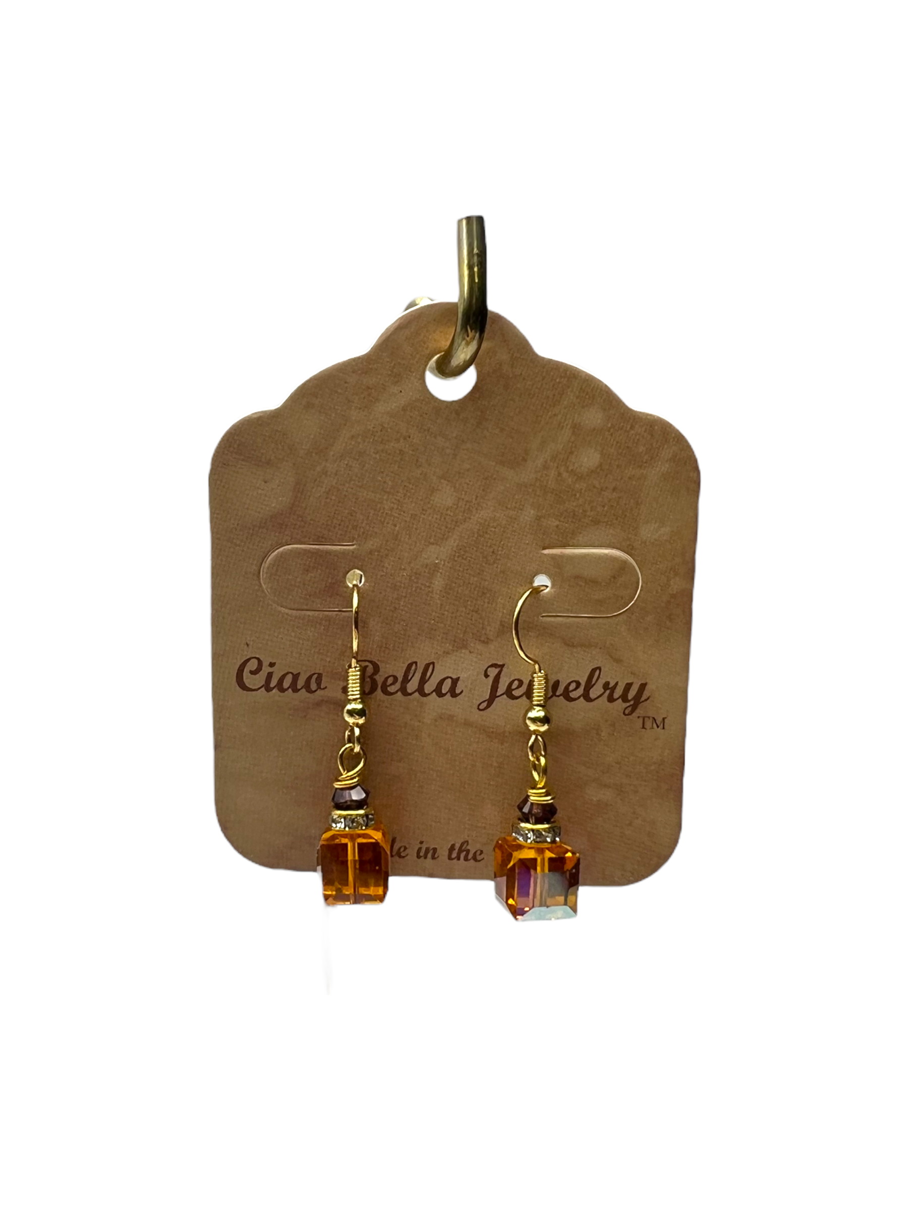 Classic Brilliance: Austrian Crystal Square Stud Earrings (Gift Pouch)