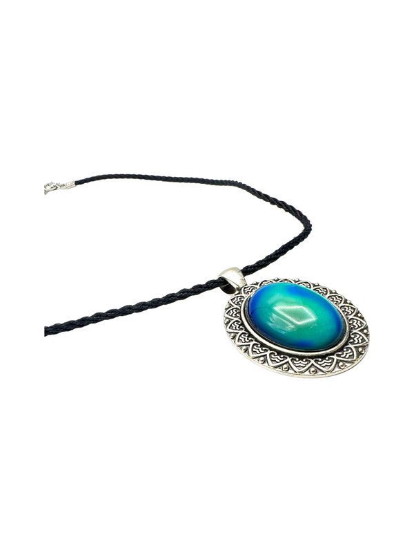 Silver Mood Pendant Necklace 70's Changing Color Necklace